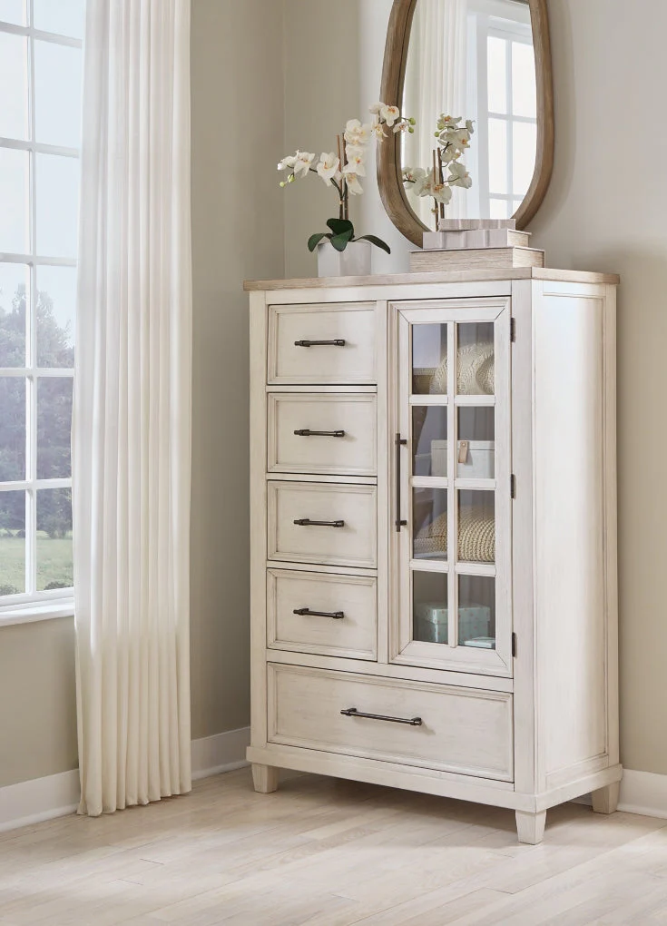 Shaybrock Dresser & Chest - Image 3