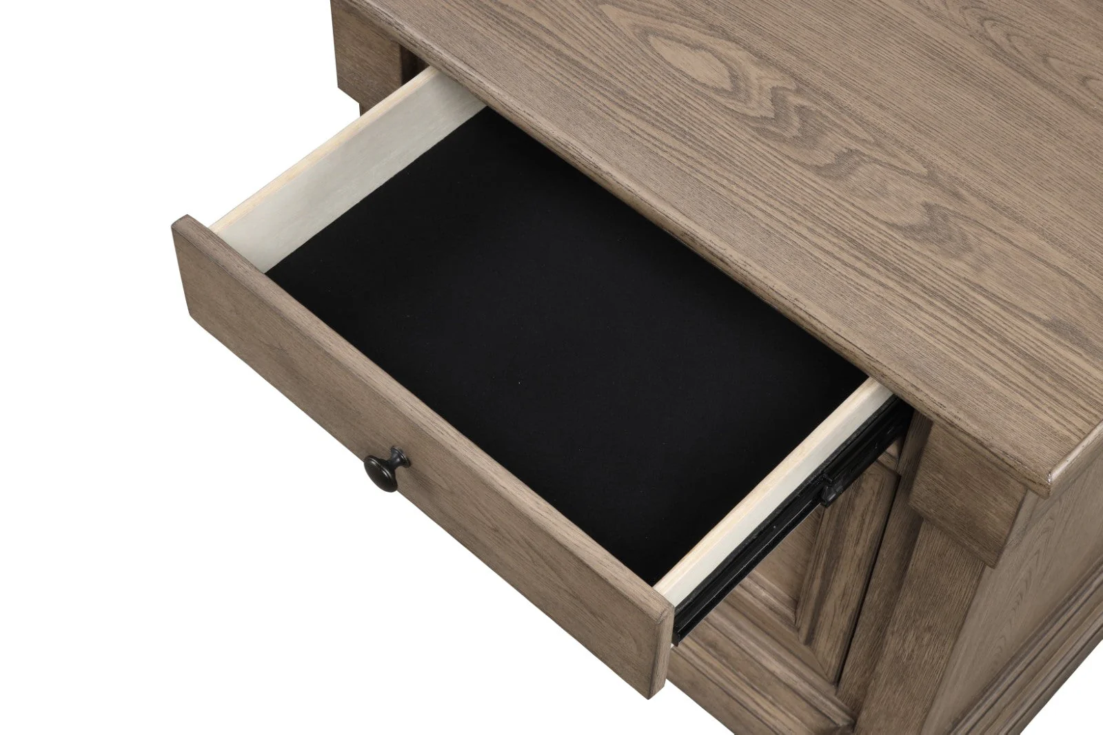 Sheringham Brown Queen 5 Piece Bedroom Set w/2 Nightstands - Image 8