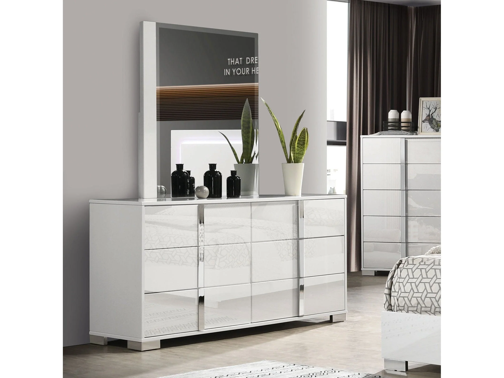 Sinistra White Dresser