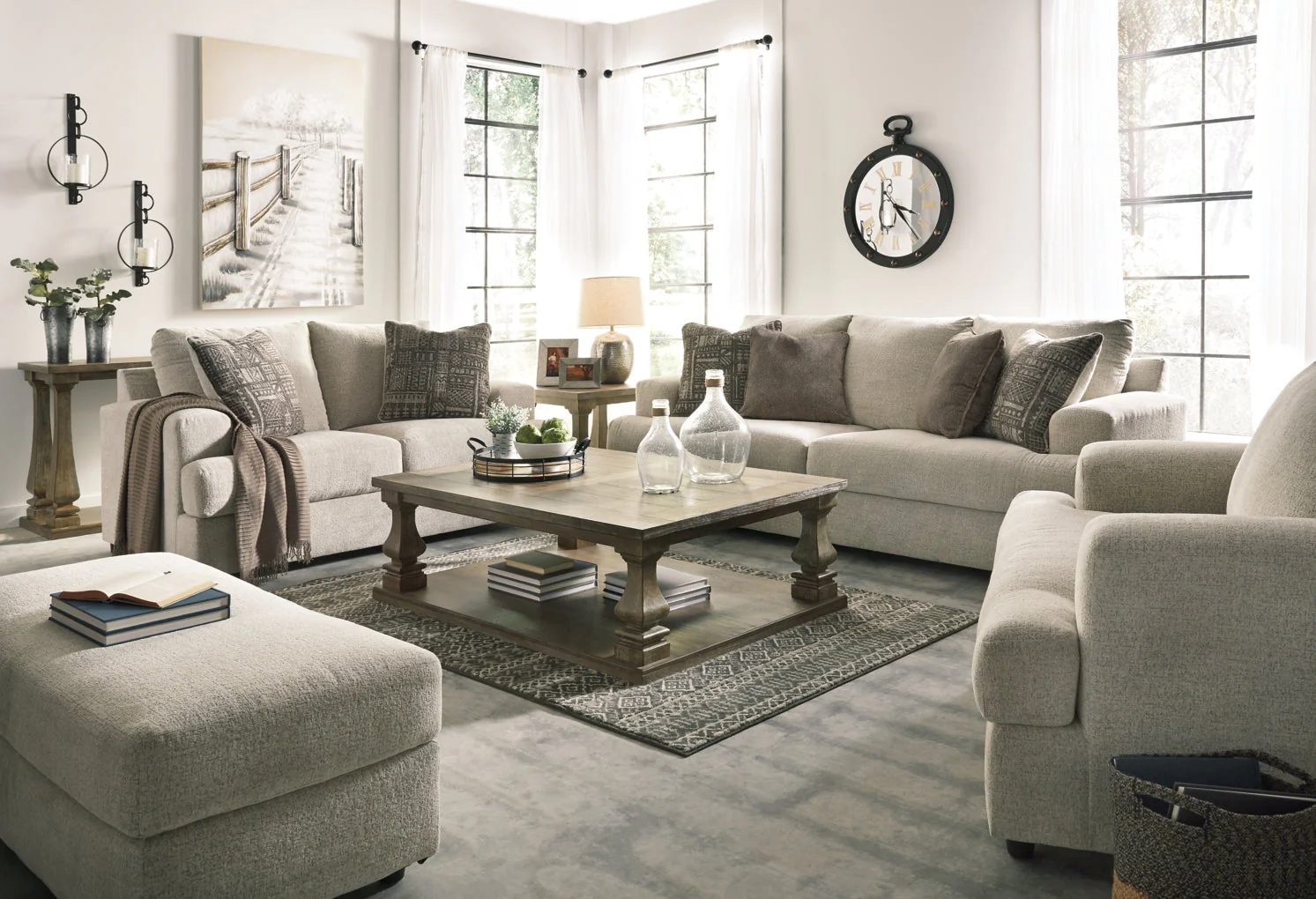 Soletren Living Room Set - Image 7