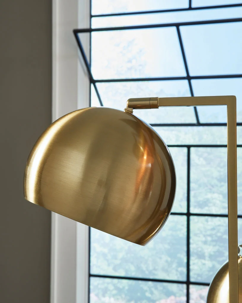 Sorcha Metal Floor Lamp - Image 3