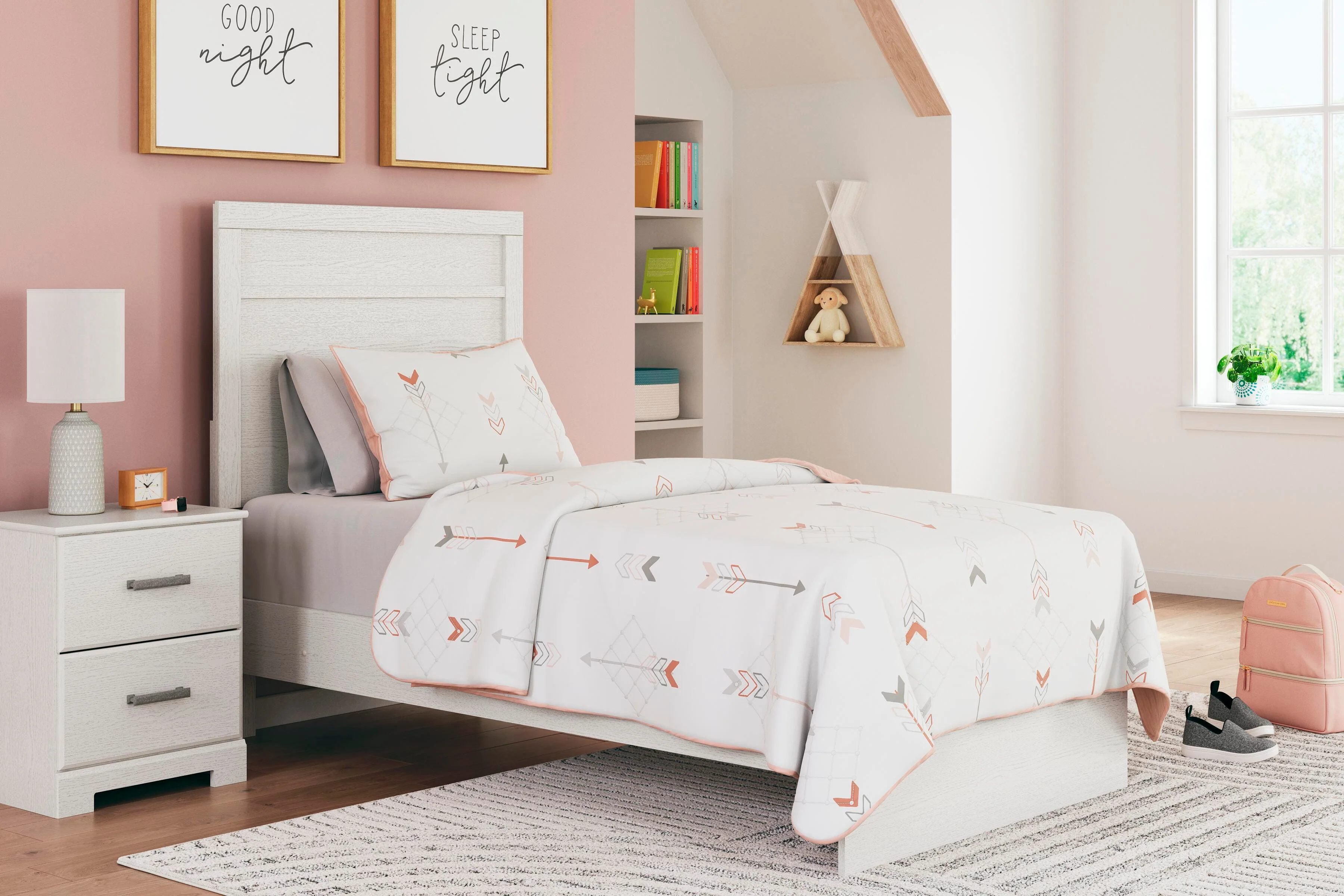 Stelsie Panel Bed - Image 8