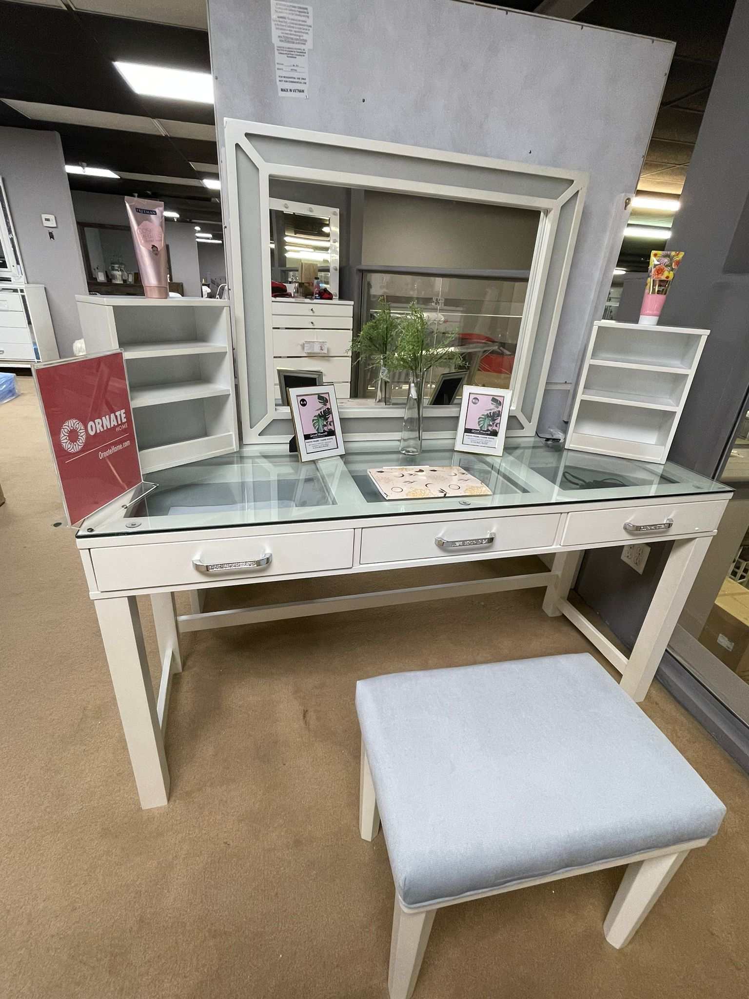 Stephanie White Vanity Set / 3pc - Image 8