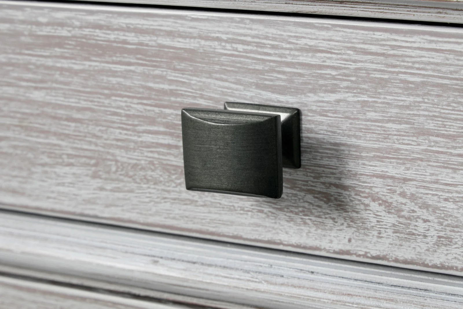 Swanley Weathered Gray Nightstand - Image 6