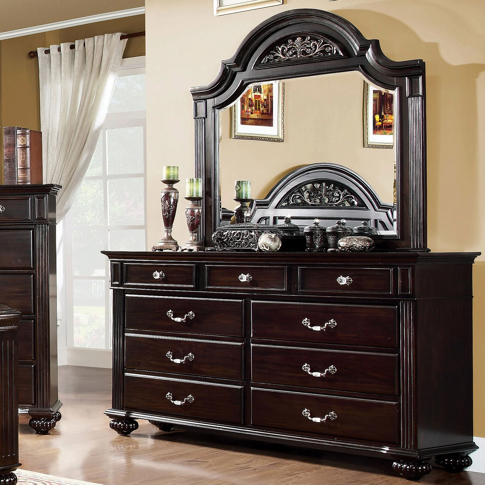 Syracuse Dark Walnut 5 Pc. Queen Bedroom Set w/ Chest - Image 7