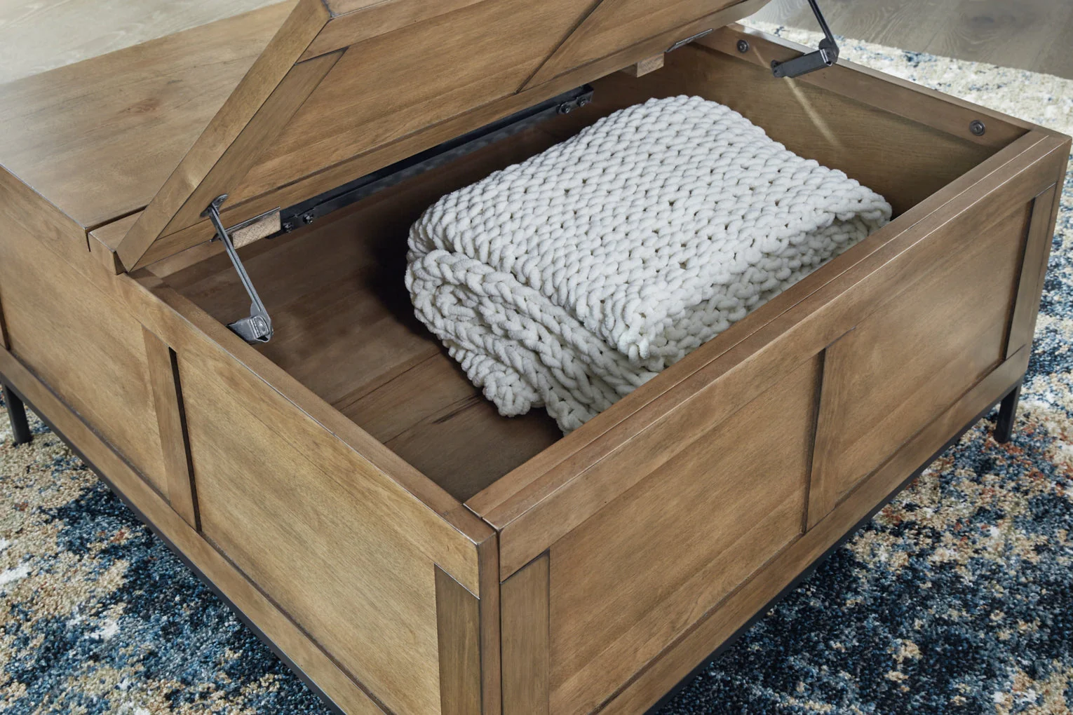 Torlanta Lift Top Cocktail Table - Image 9