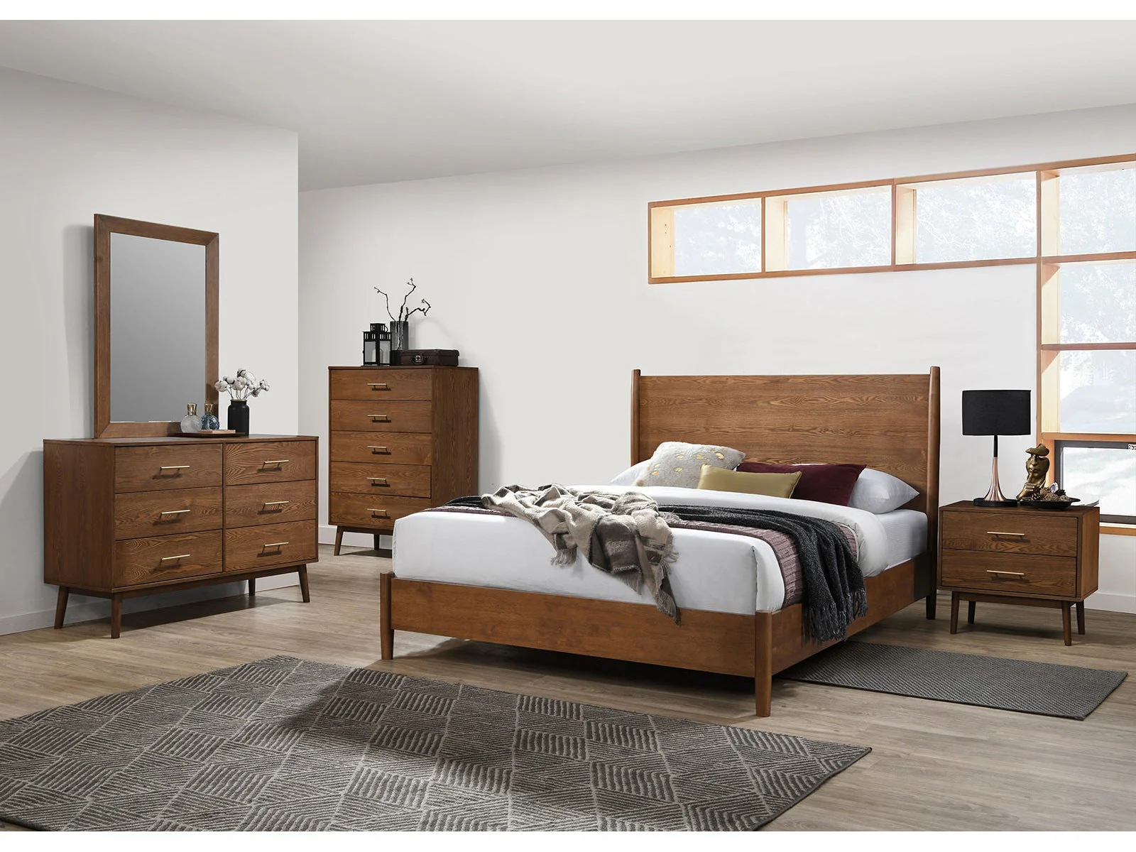 Tromso Walnut 5 Pc. Queen Bedroom Set w/ 2NS