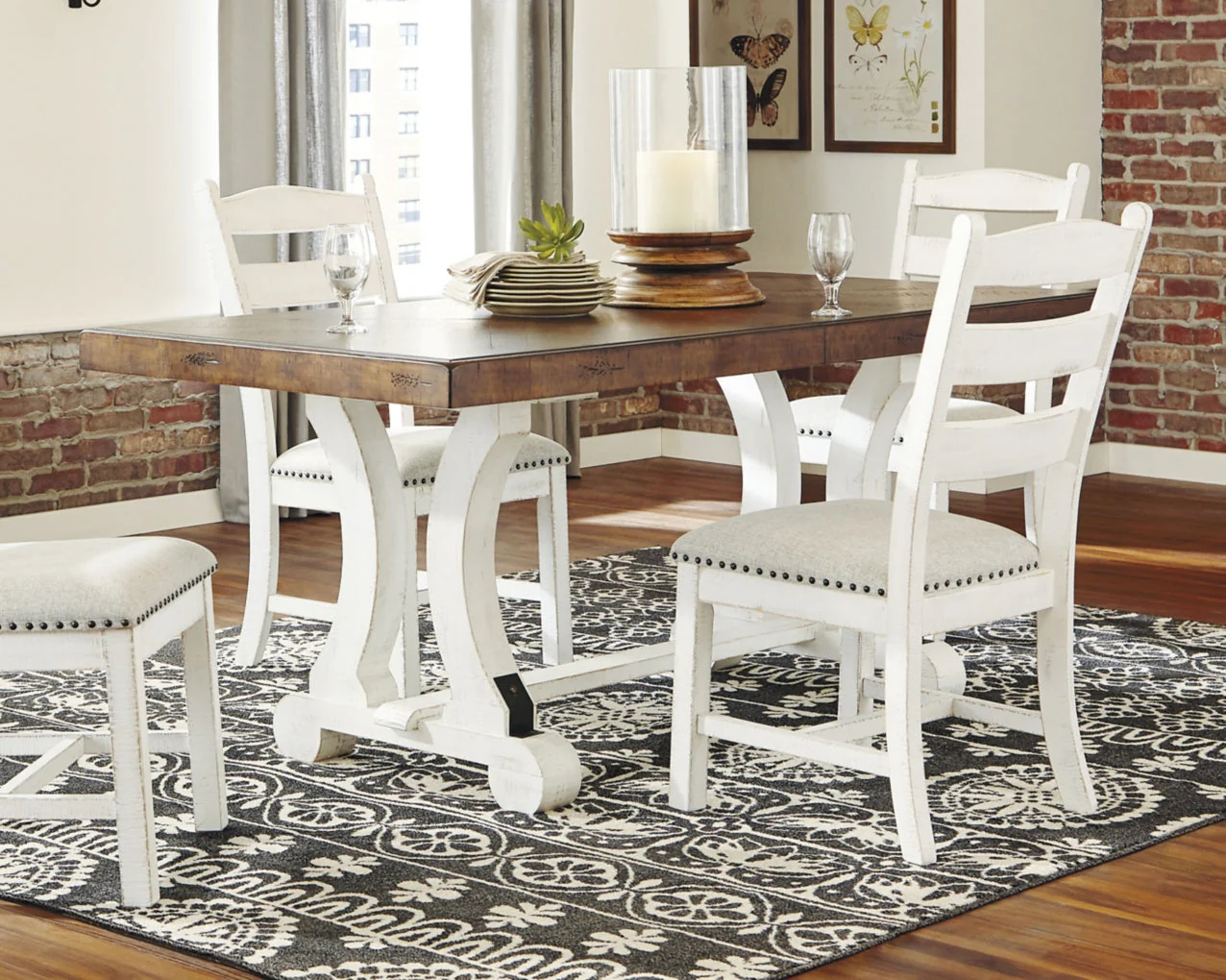 Valebeck Dining Table - Image 4
