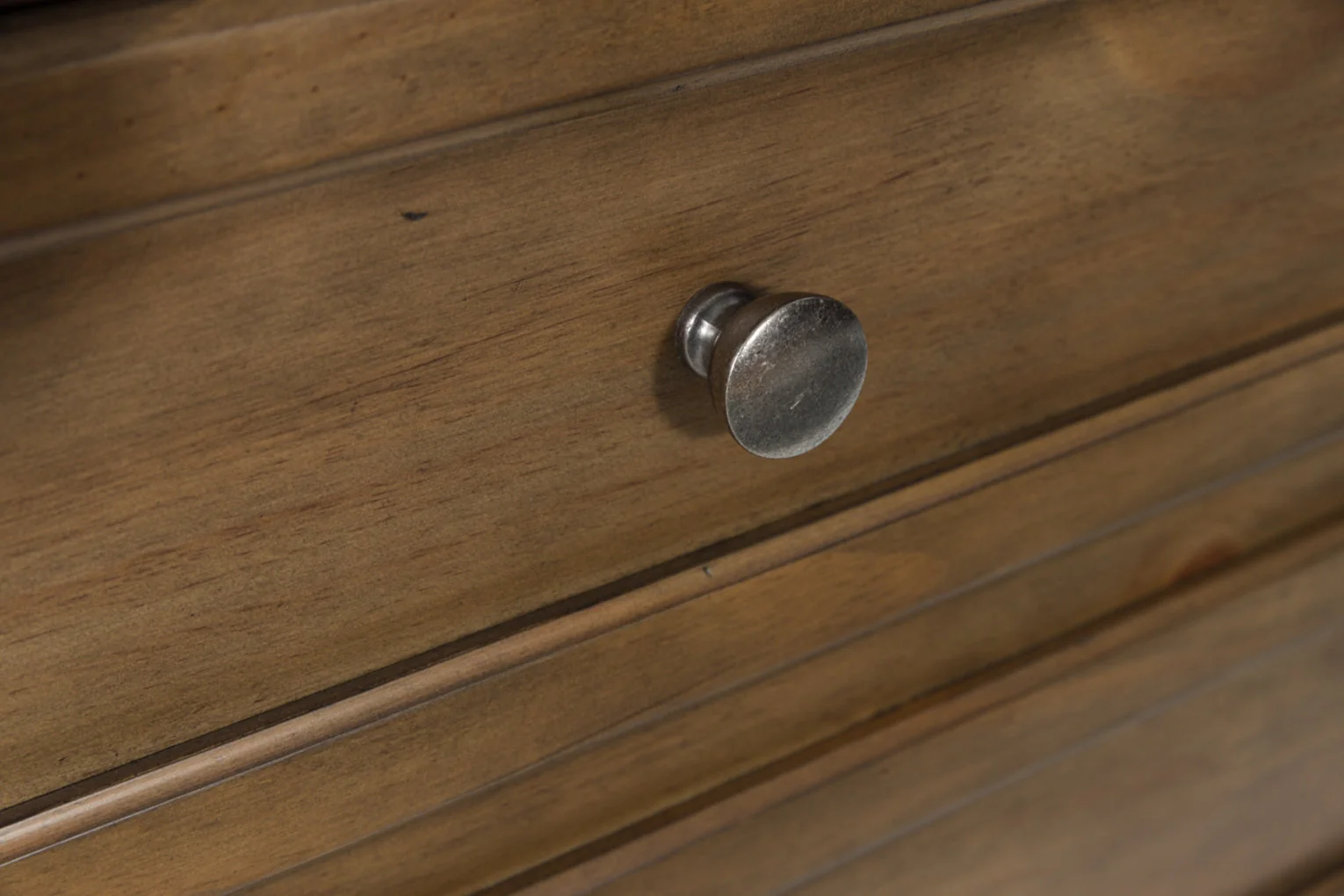 Vandenmore Two Drawer Night Stand - Image 8