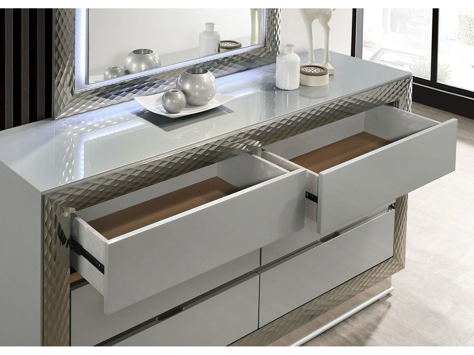 Ventnor Gray Dresser
