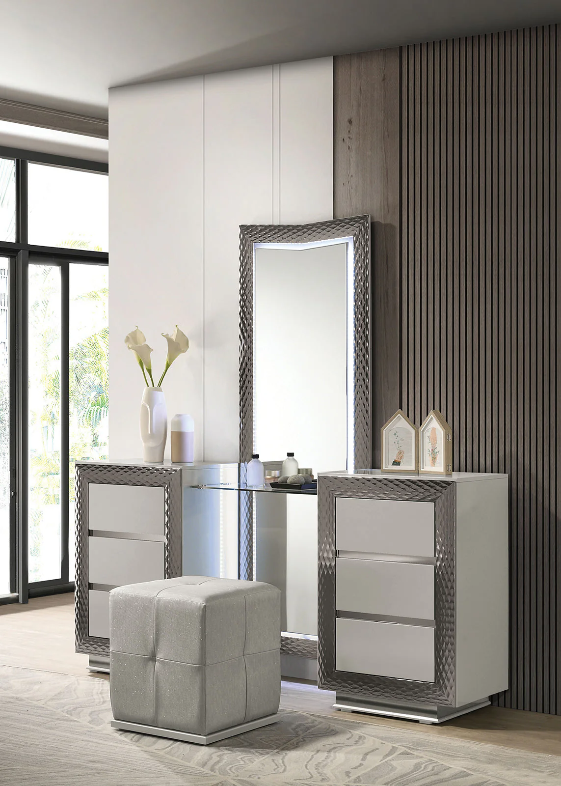 Ventnor Gray Vanity - Image 2