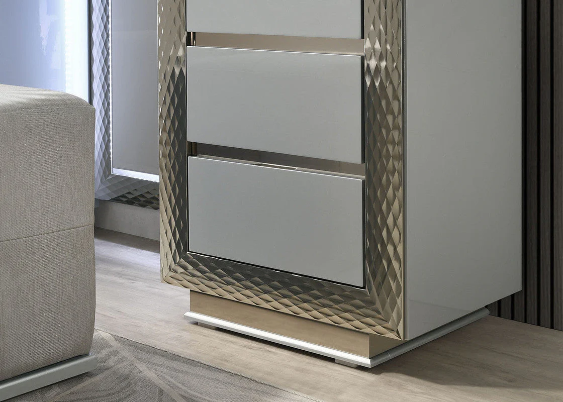 Ventnor Gray Vanity (No Stool) - Image 3