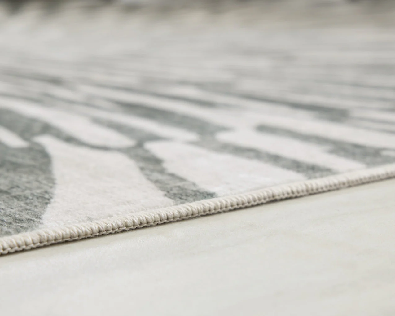 Verland Washable Rug - Image 5