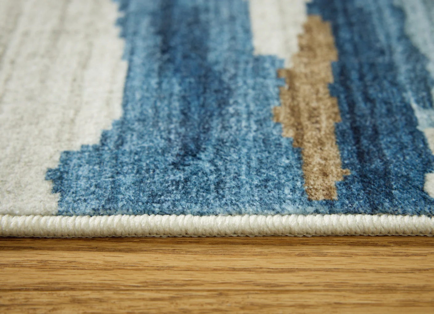 Vinlett Washable Rug - Image 3
