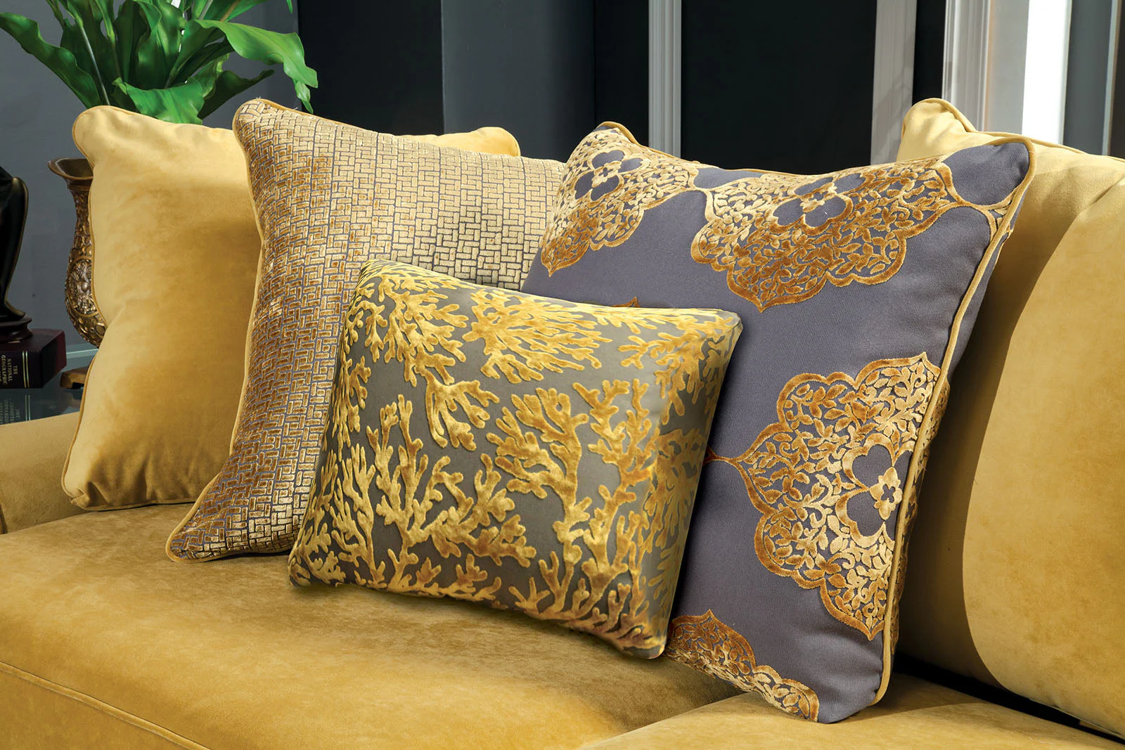 Viscontti Gold/Gray Sofa & Loveseat - Image 4