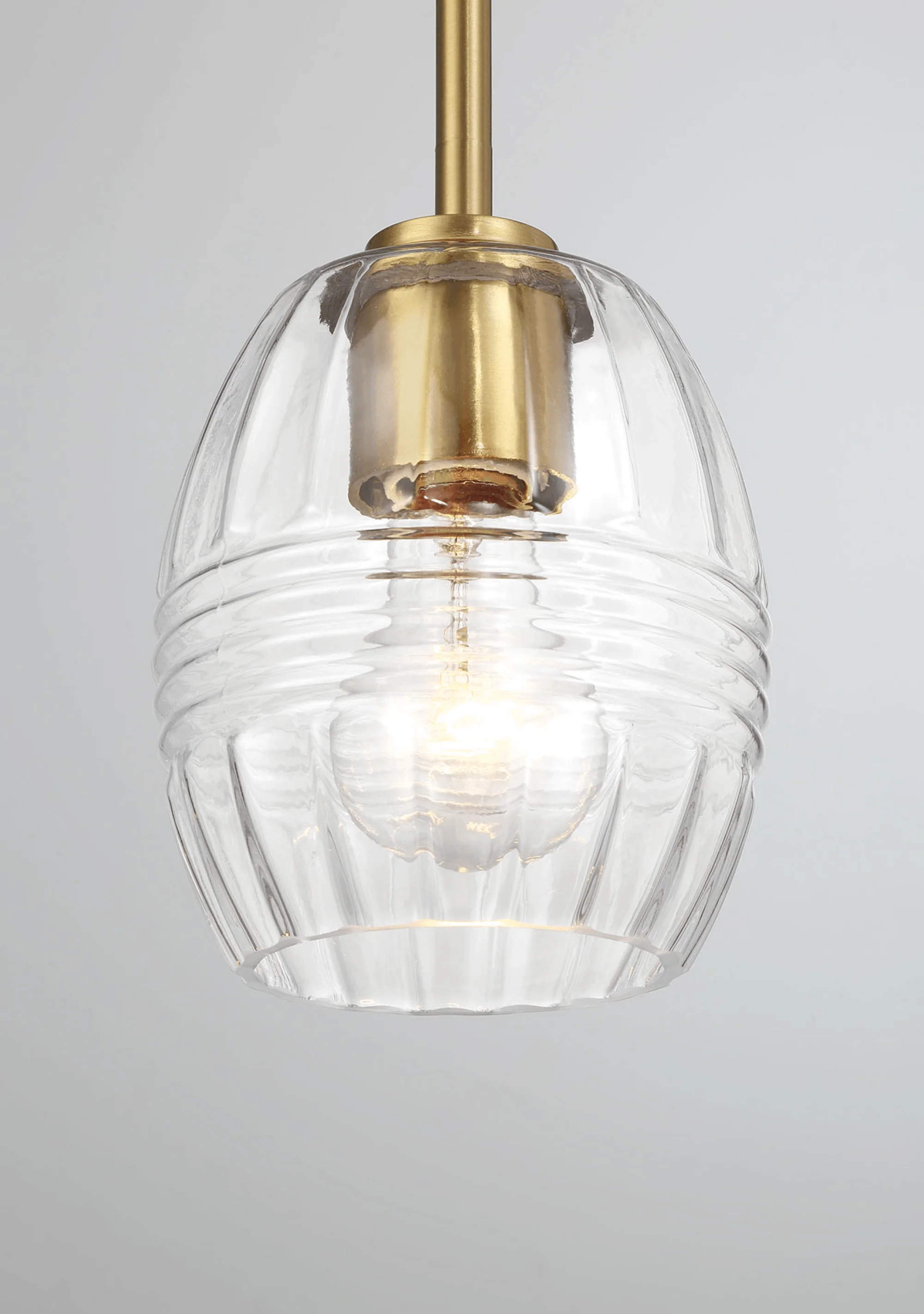 Vista Single Pendant Chain Hanging Light with Clear Glass - Satin Brass - Image 4