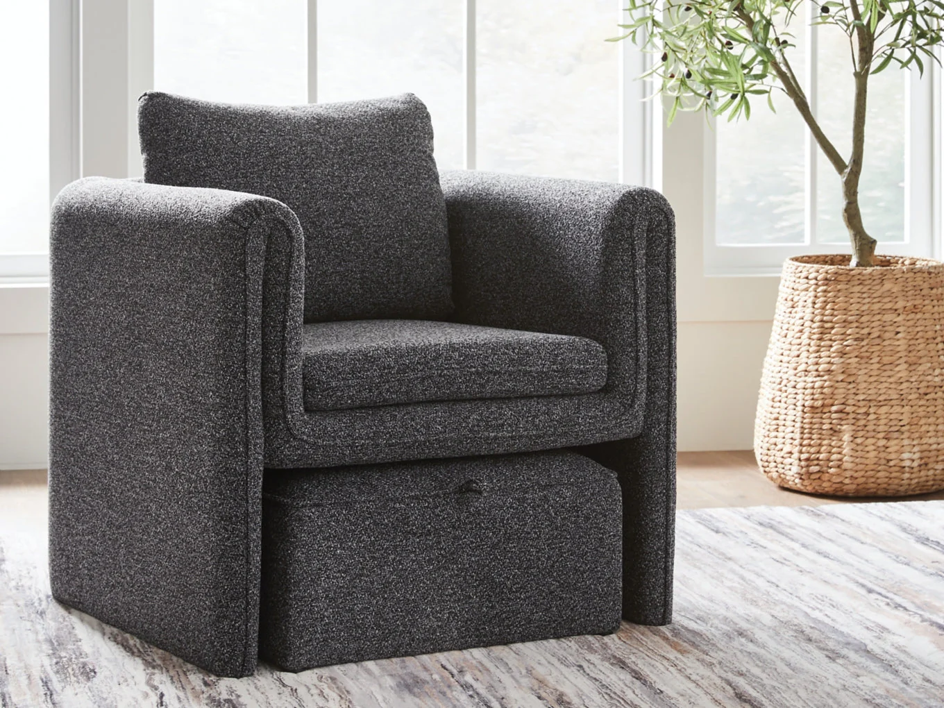 Vreni Accent Chair - Image 6