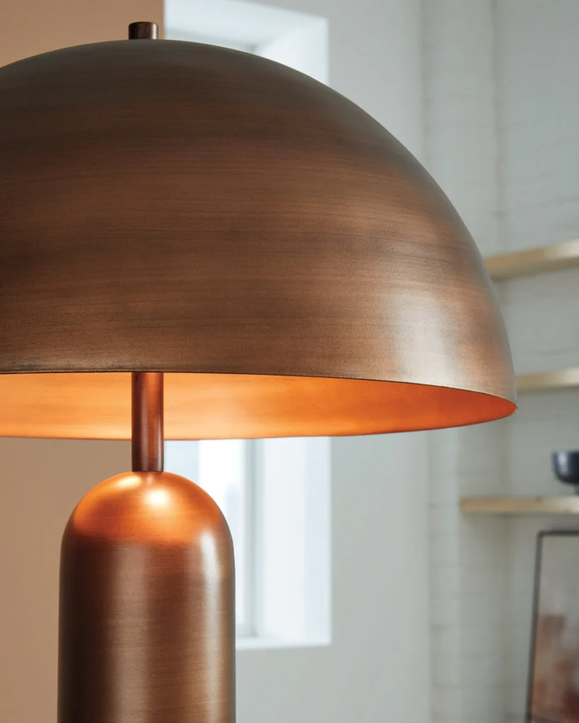 Wendfield Metal Floor Lamp - Image 3