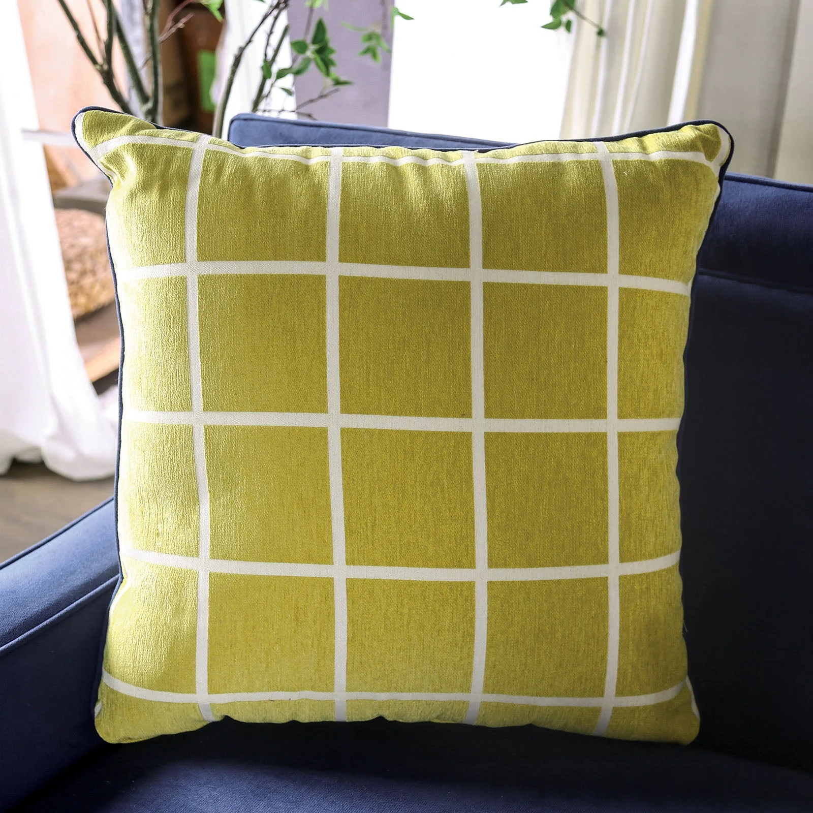 West brompton Navy/Yellow Sofa - Image 4