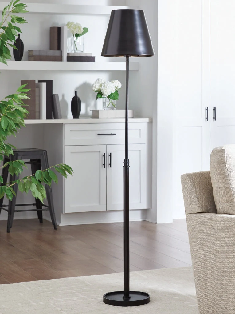 Wimner Metal Floor Lamp - Image 2
