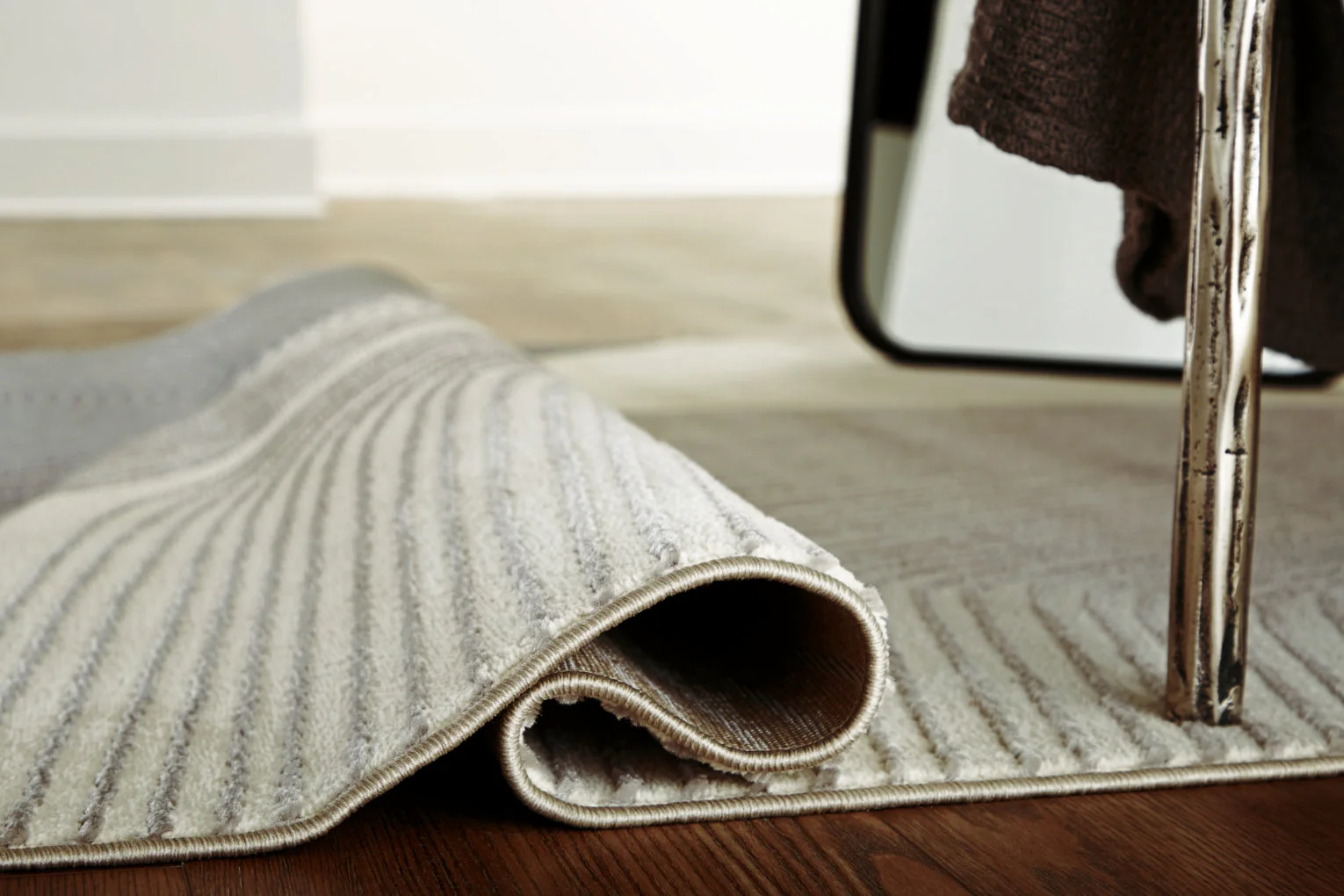 Winderburg Rug - Image 4