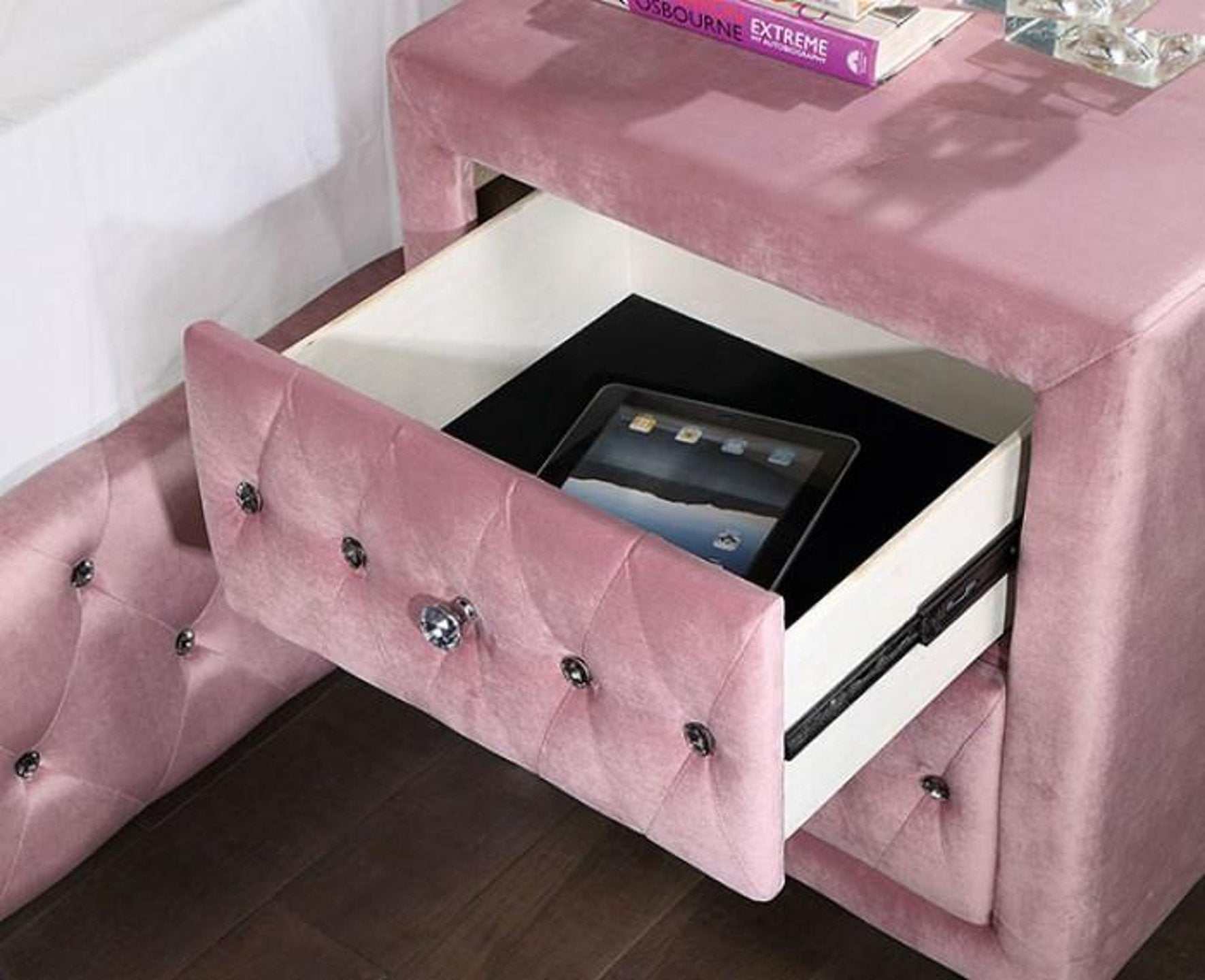 Zohar Pink 4pc Full Bedroom Set - Image 5